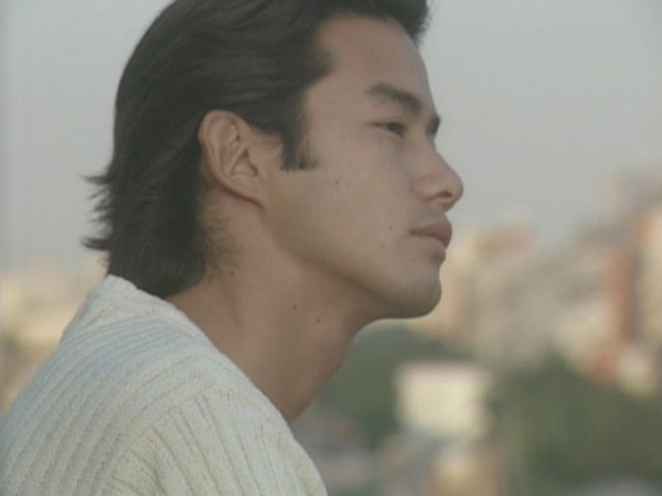  p>《海滩男孩》又译名( i>沙滩男孩 /i>或 i>沙滩小子 /i>),日本富士