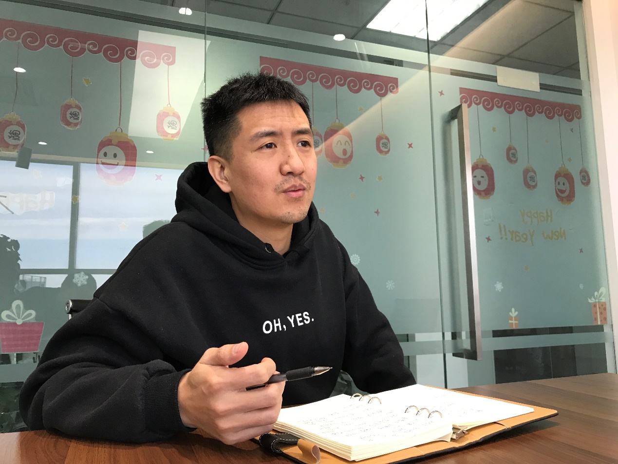 后加入山印象编剧工作室,期间参与创作了《桥隆飚》,《武工队传奇》