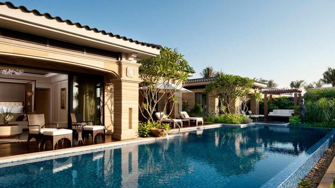 三亚大东海金沙滩海景度假别墅