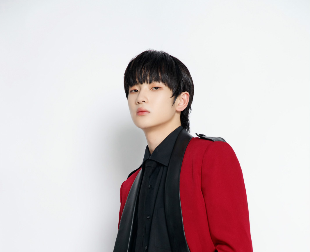  p>周震南(vin),2000年6月21日出生于重庆市,中