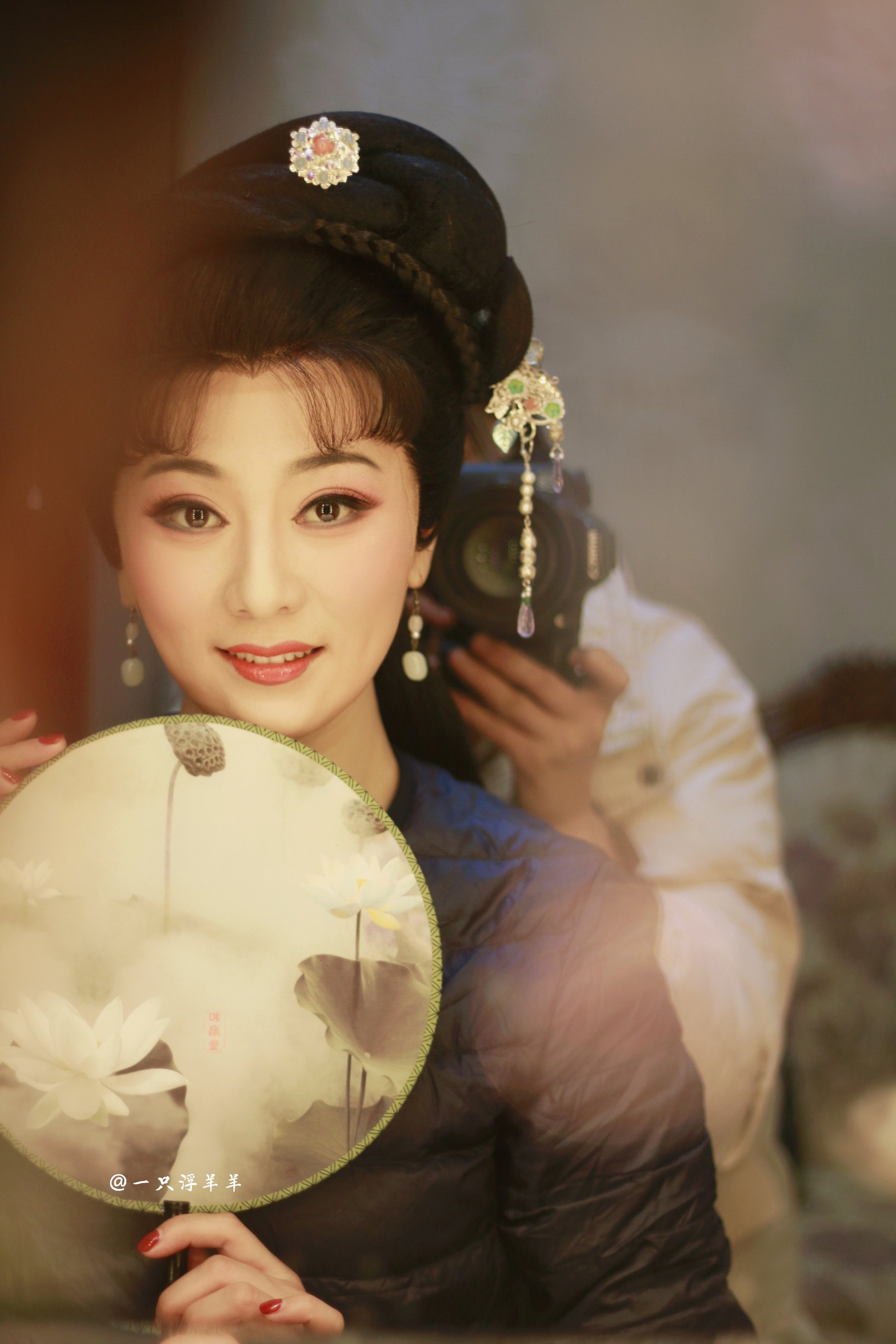  p data-id="go02yxlpty"> b>何云 /b>,毕业于安徽艺校,中国女演员, a