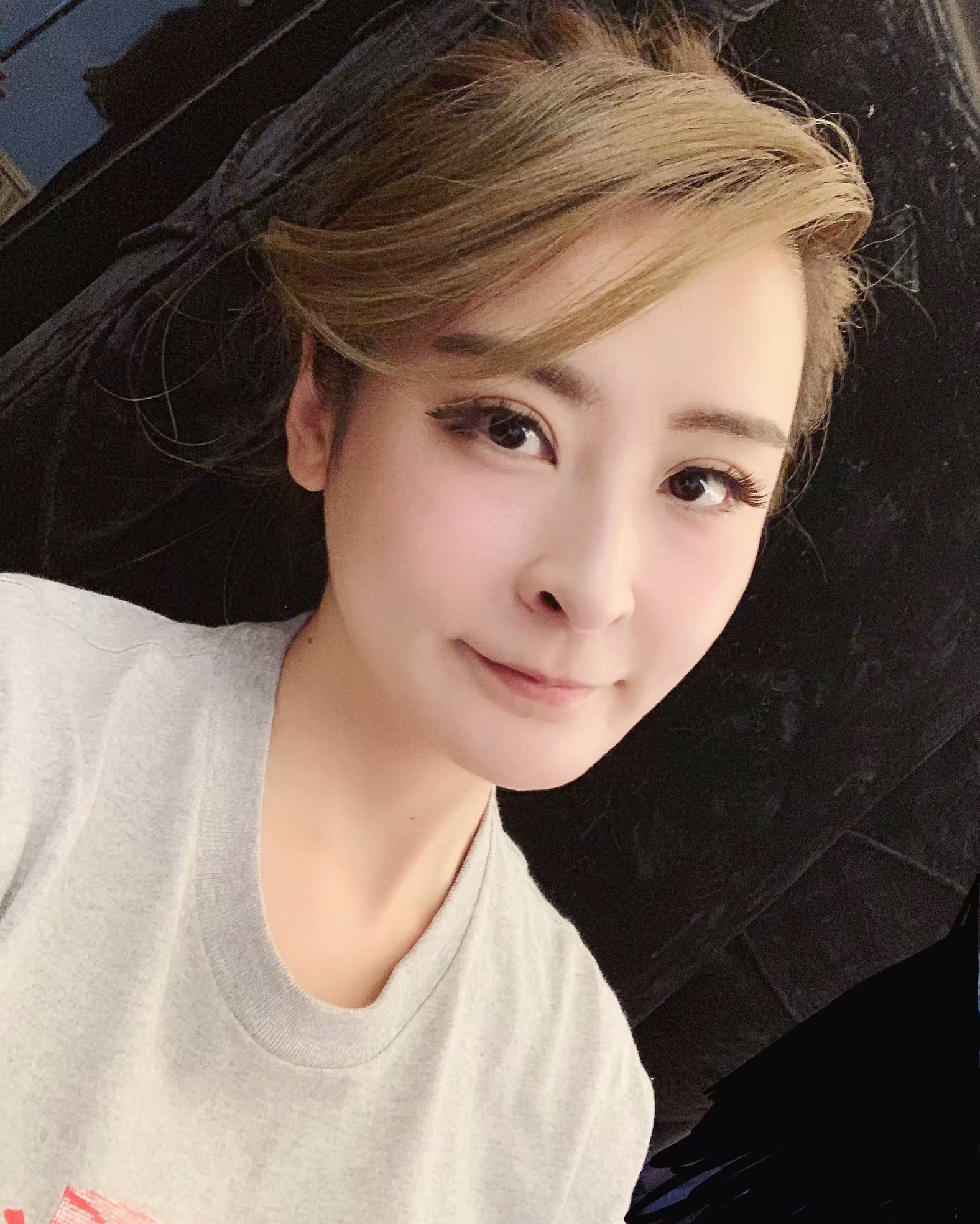 data-id="gnx017m2p4">杨光,女,生于黑龙江省哈尔滨市,著名模特,主持