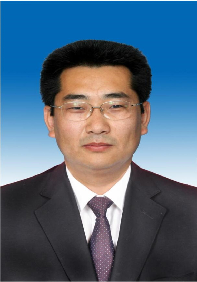  p>白云龙,男,蒙古族,1977年10月生,内蒙古通辽人