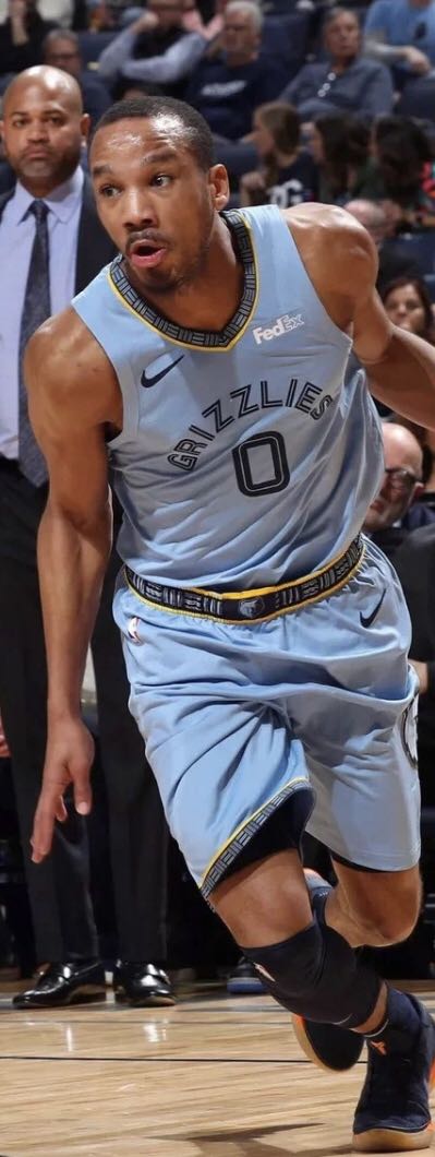 艾弗里-布拉德利