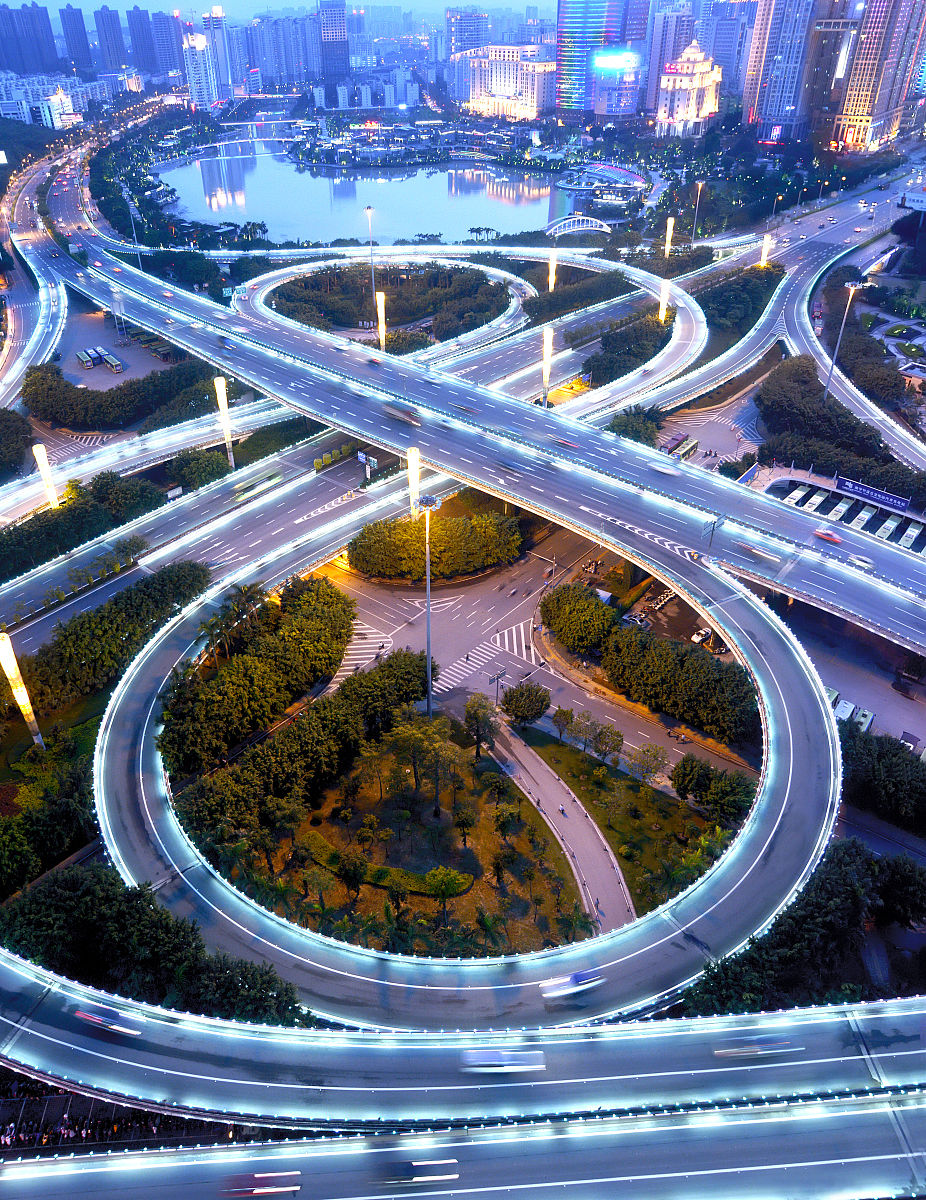 id="5075294">高路堤 /a>的桥梁,以及在城市桥梁中跨越道路的桥梁,由