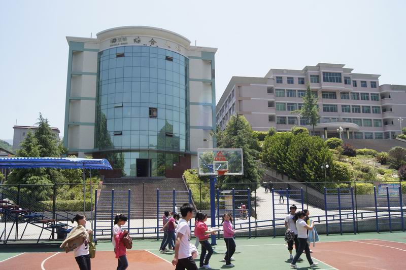  p>重庆市城口县中学校,创建于1942年, a target="_blank" href="