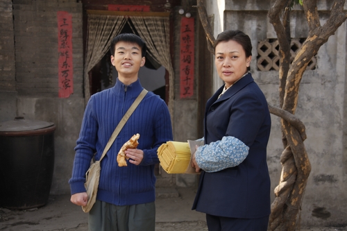 广东阳美满堂彩影视出品的一部背景为中国大陆80年代的情感电视连续剧