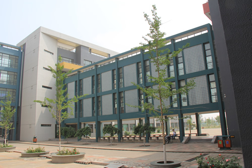 张家口第一中学