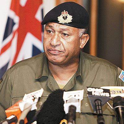  /p> p>现任斐济总理.