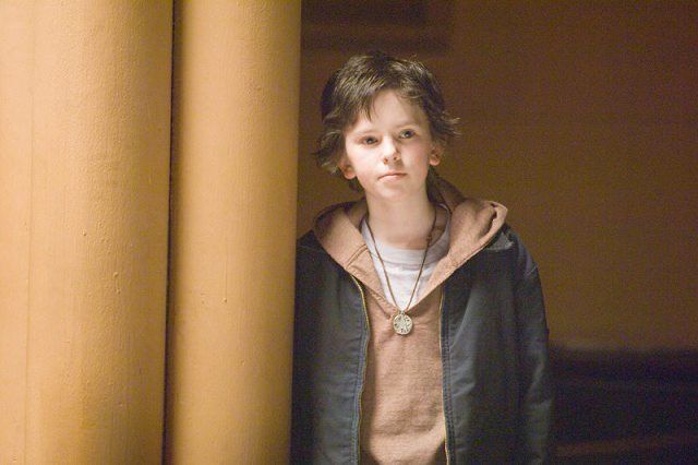  p>弗莱迪·海默(freddie highmore),1992年2月14日出生于英国伦敦