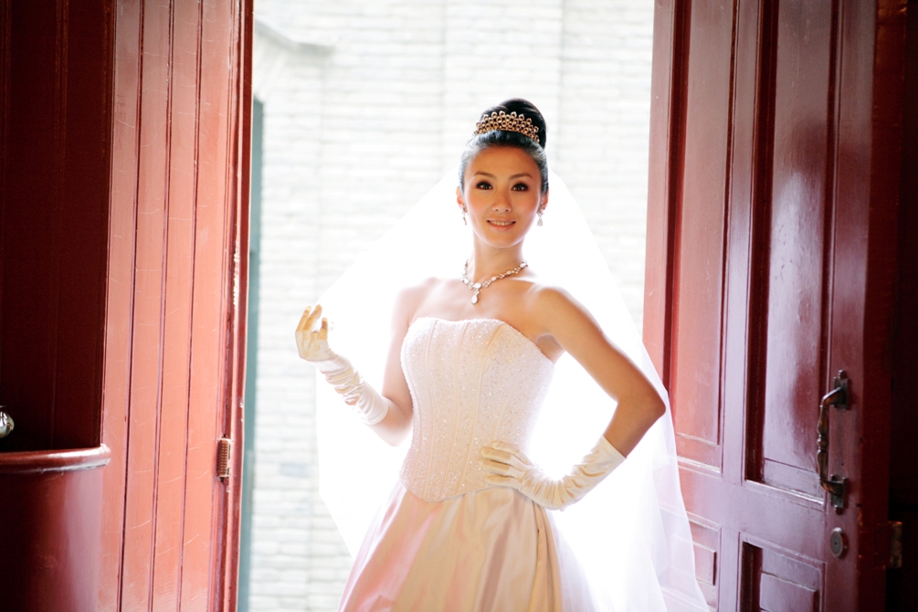  p>王惠,艺名阳光,1982年8月20日出生于吉林省辽源市.