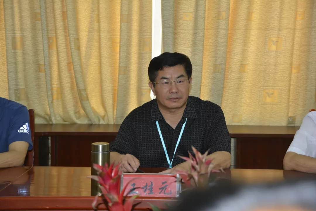 诸城繁华中学