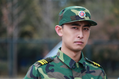 春风十里不如你剧照