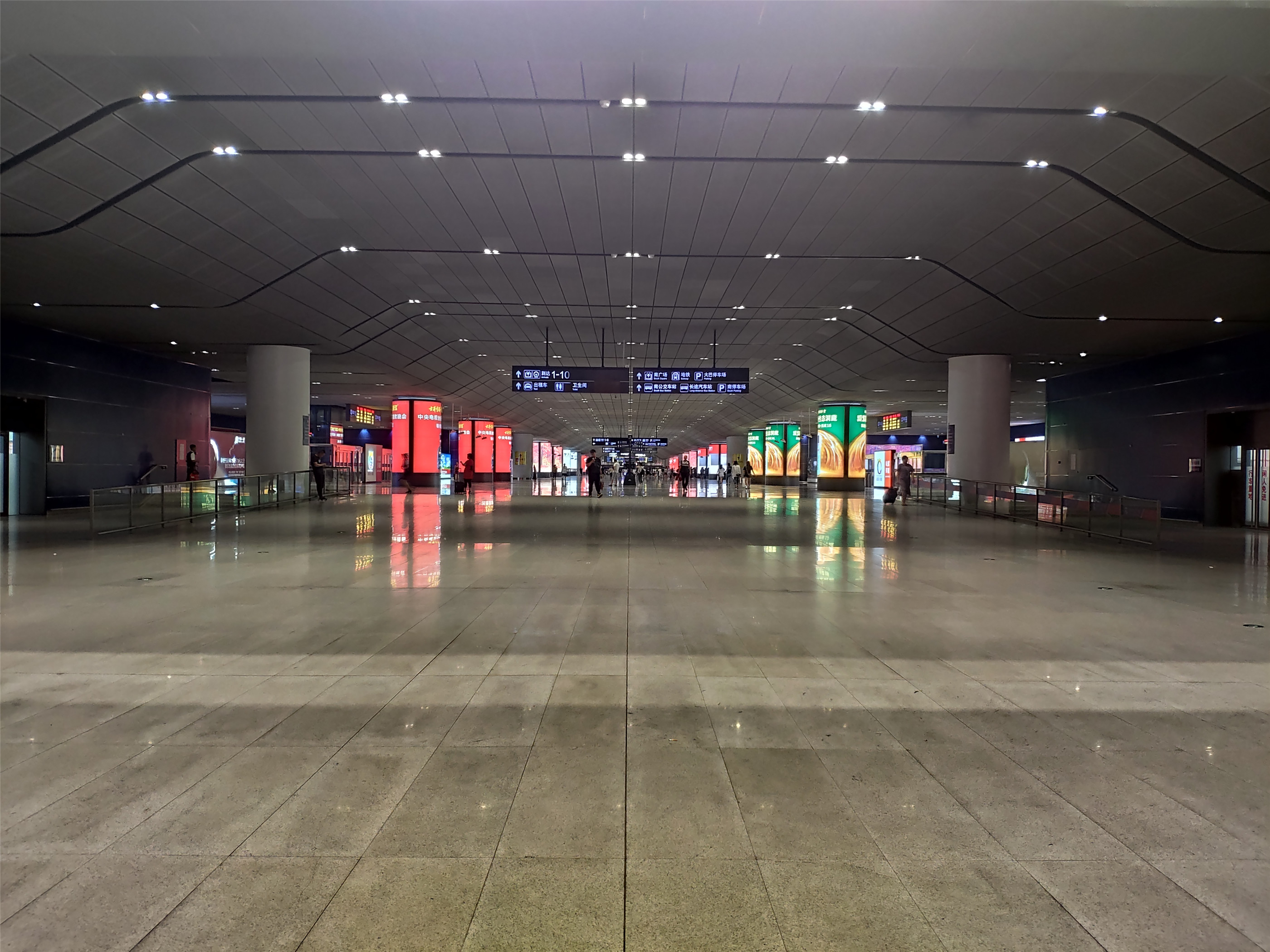  p>天津西站(tianjinxi railway station),位于中国 a target="_blank