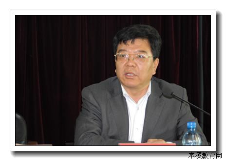 刘忠仁