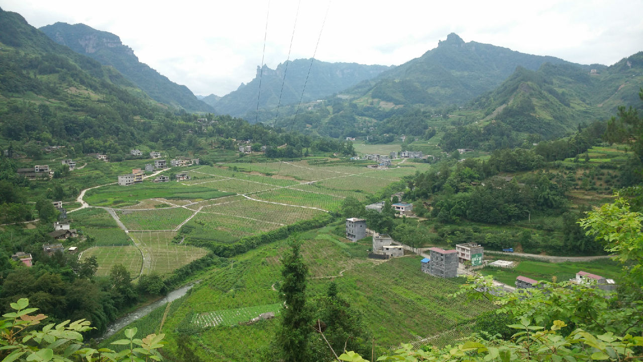  p data-id="gnhibxyarz">黎水镇,隶属于重庆市黔江区,地处 a target=
