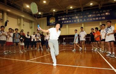 g0ka">陈玉娘,1946年出生于印度尼西亚梭罗市,前中国女子羽毛球运动员