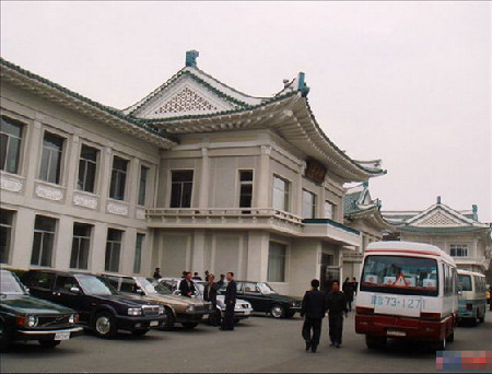  p data-id="gnwm0j8ws3">玉流馆是朝鲜最顶级的冷面馆,是朝鲜人民