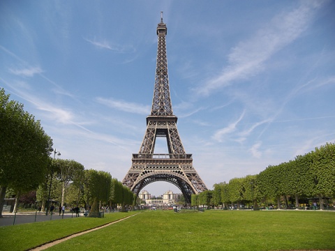 data-lemmaid="145113">法兰西共和国 /a>的首都和最大城市,也是法国