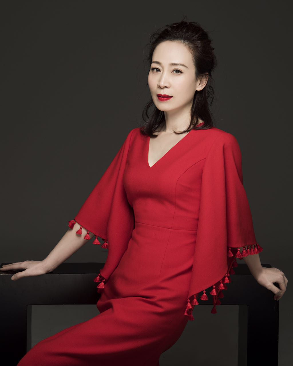  p>钱洁(原名钱琳储),出生于河北保定,毕业于河北大学,中国内地女演员