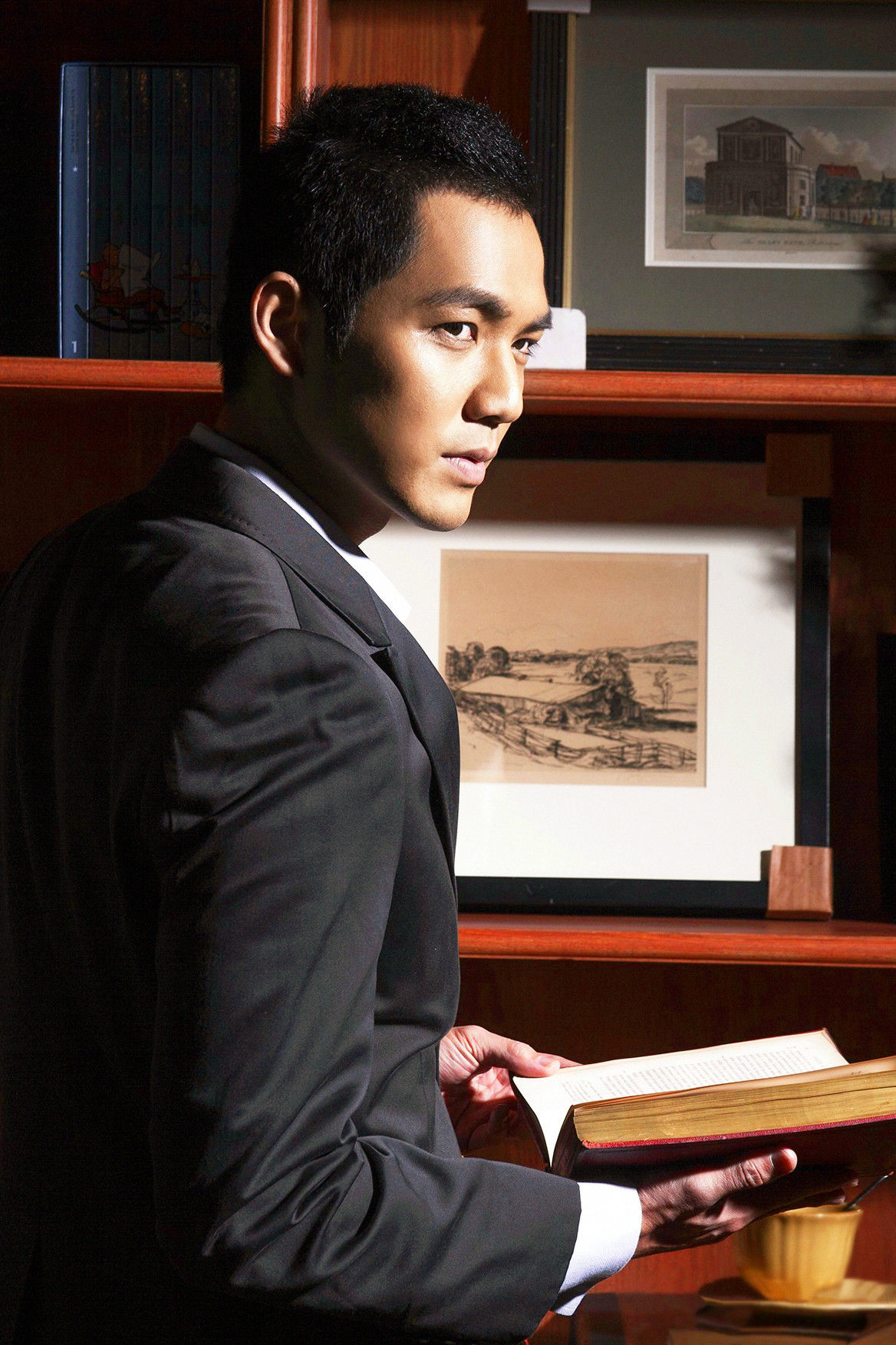  p>钟汉良(wallace chung),1974年11月30日出生于 a target="_blank"