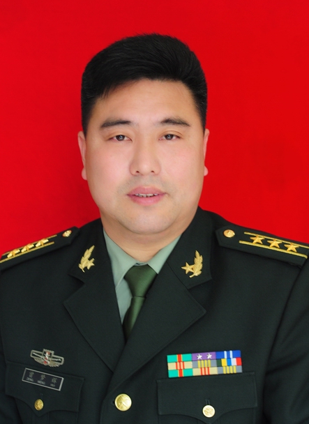  /p> p data-id="tge66qg12qob">现任湖南省益阳市退役军人事务局党组