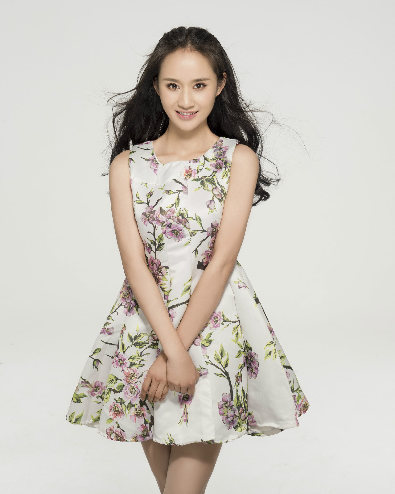  p>叶子(陈梓颖),中国内地女演员, 云南玉溪人,毕业于 a target="