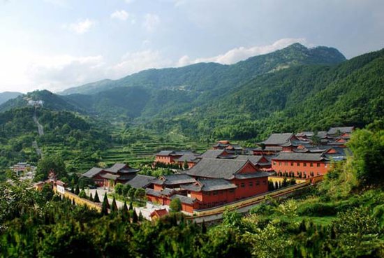  p>黄梅四祖寺位于 a target="_blank" href="/item/黄梅县">黄梅县 