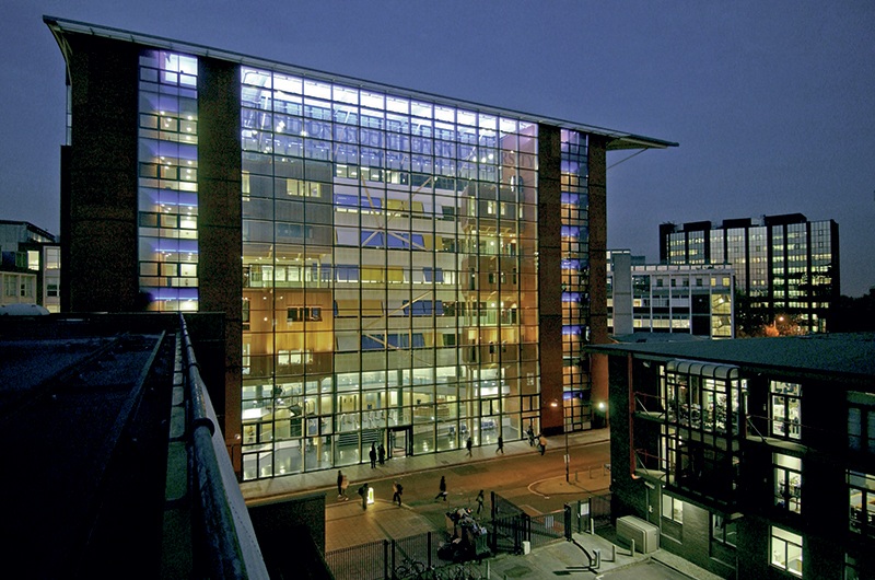  p>伦敦南岸大学 (london south bank university,简称:lsbu) 是 a