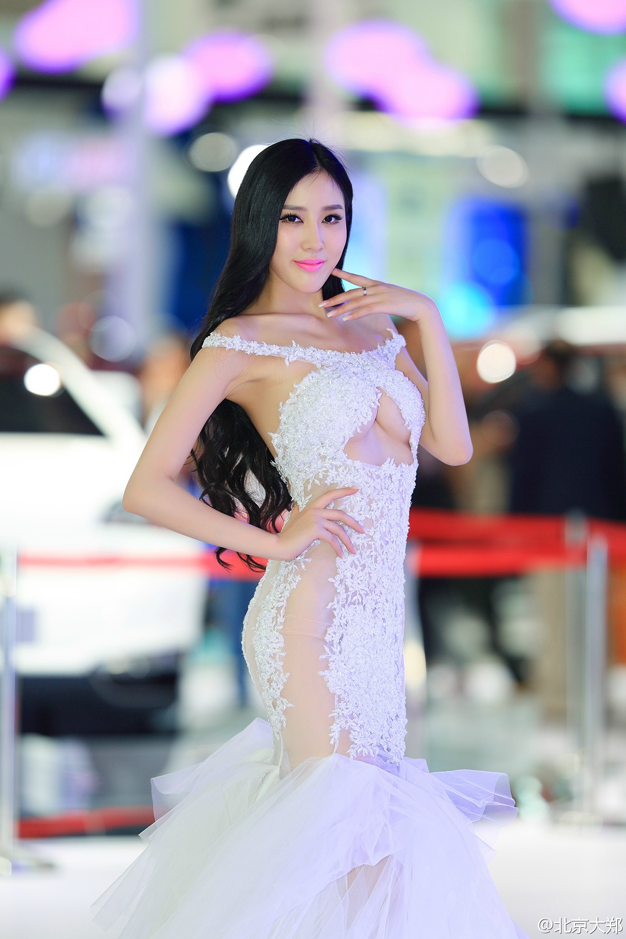 id="gnwlg2y7o4">韩盼盼,1991年12月2日出生于中国湖北武汉,职员车 