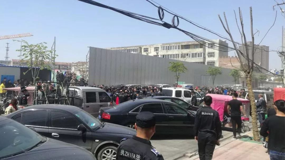 4·8河南商丘城管与民警冲突事件