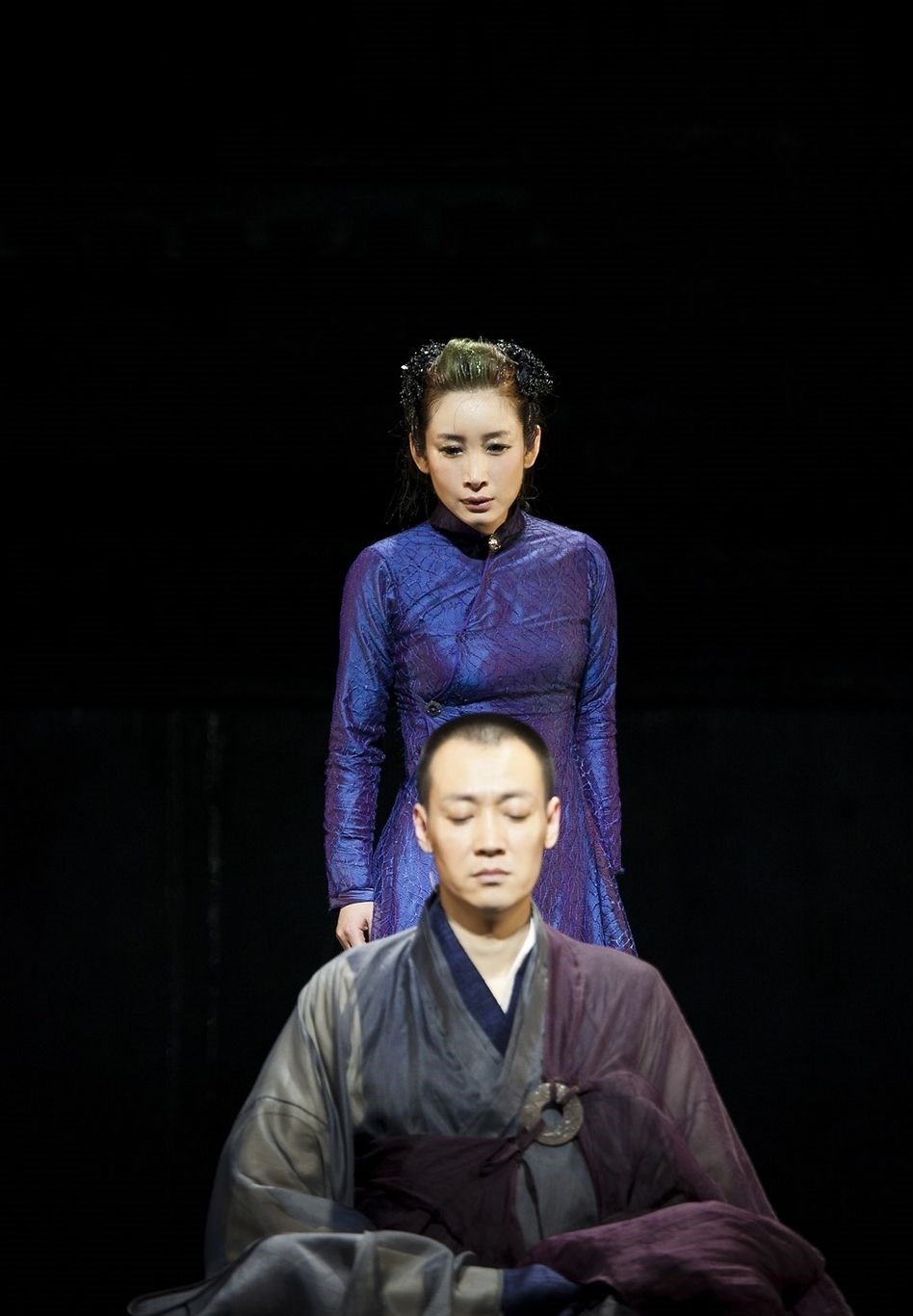  p data-id="gnbhk1ts5x">《青蛇》是由中国国家话剧院制作, a target