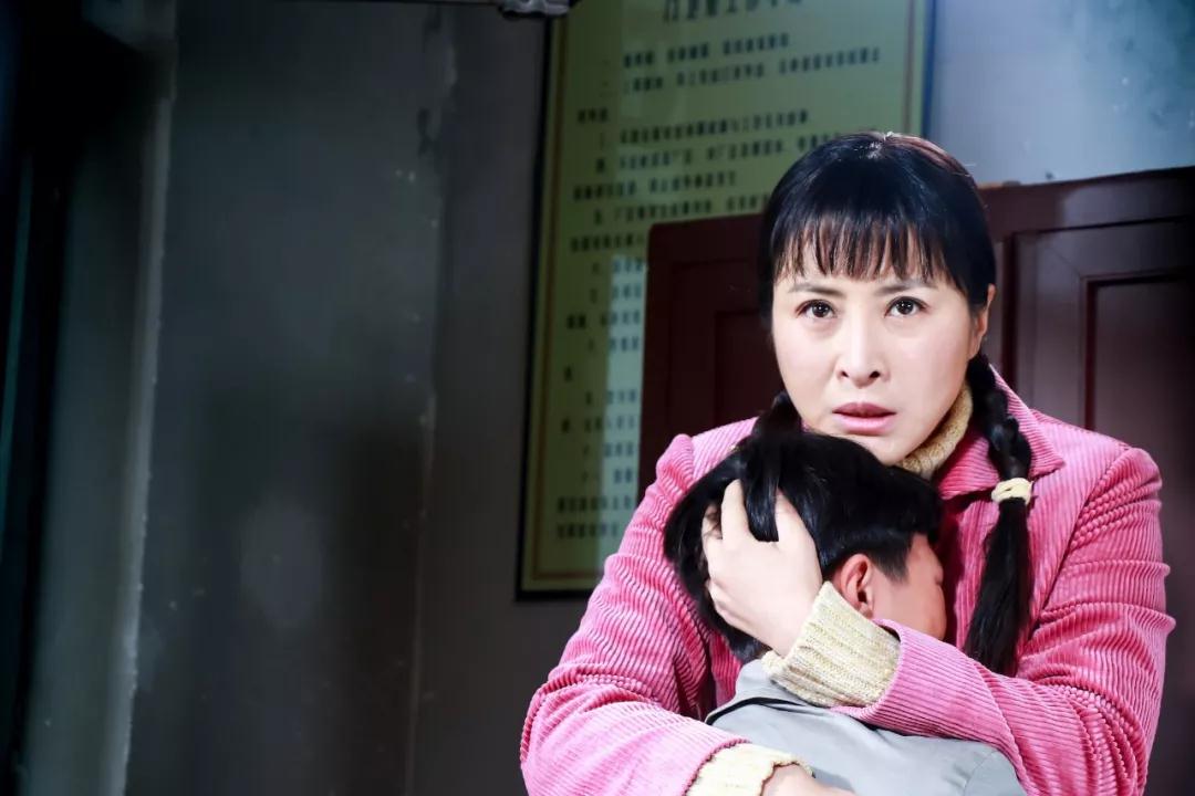 我哥我嫂演员表_主演_角色_简介_星辰影视