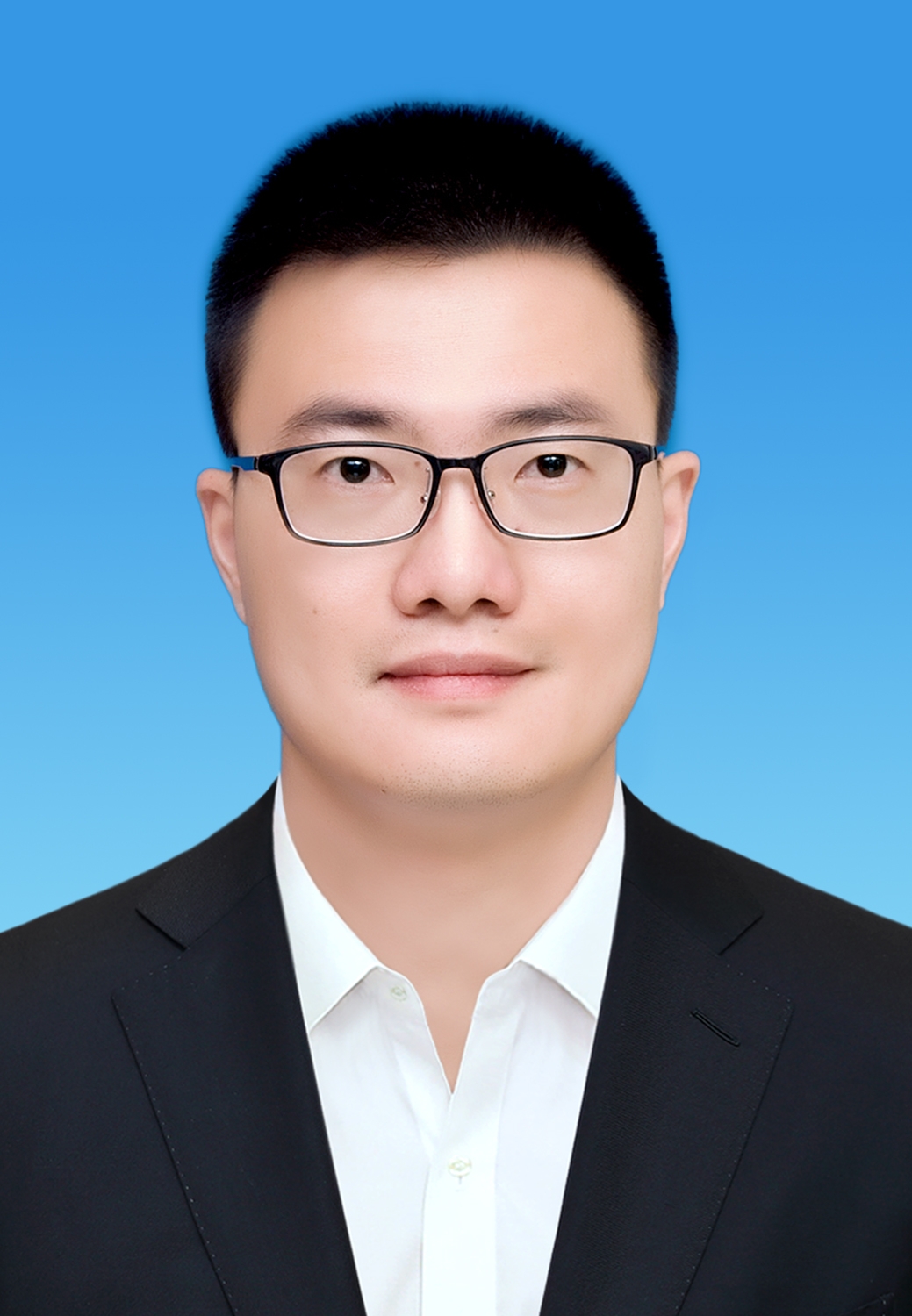 陈琦