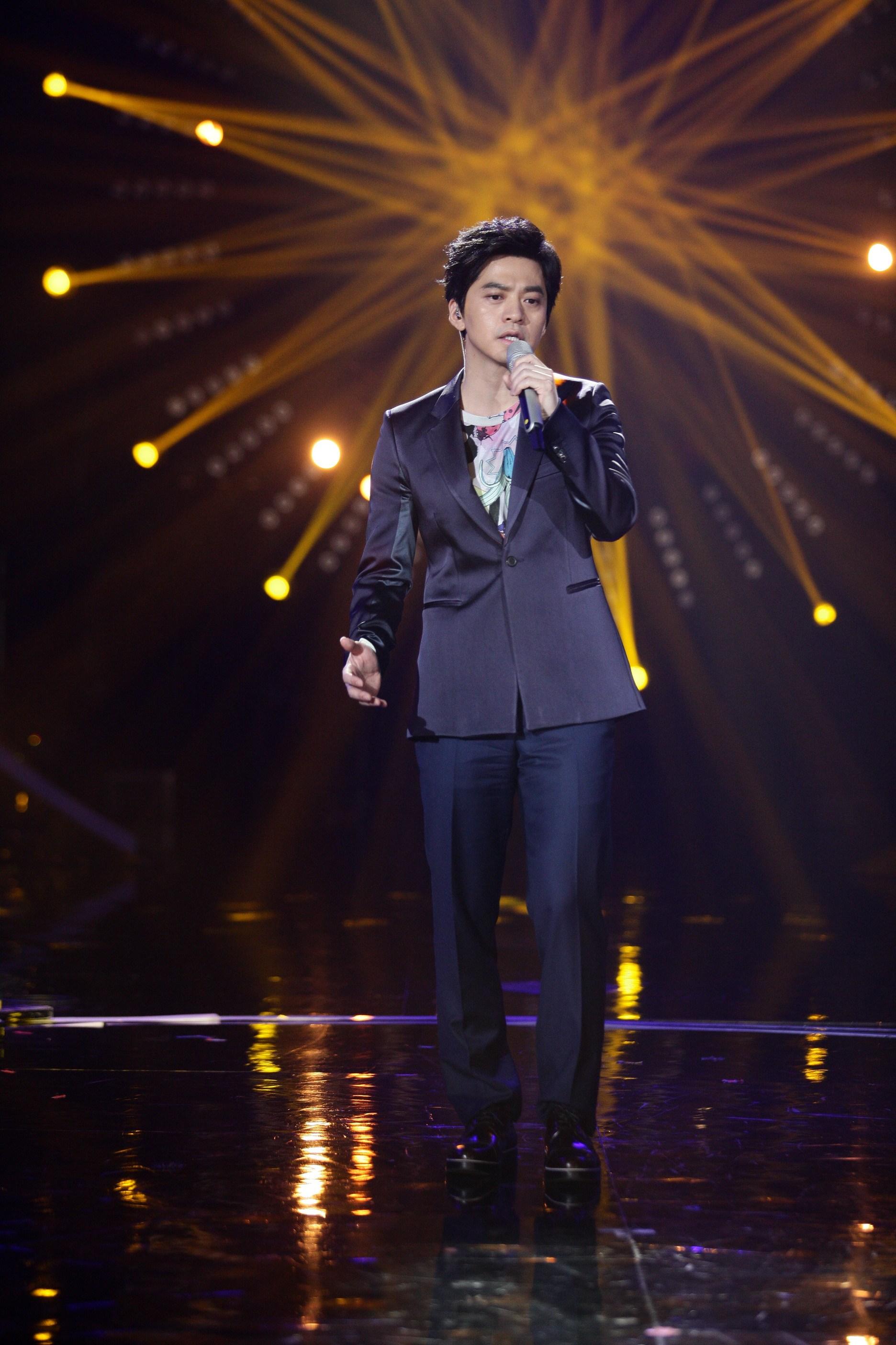 《车站》是 a target="_blank" href="/item/李健/3" data-lemmaid="3