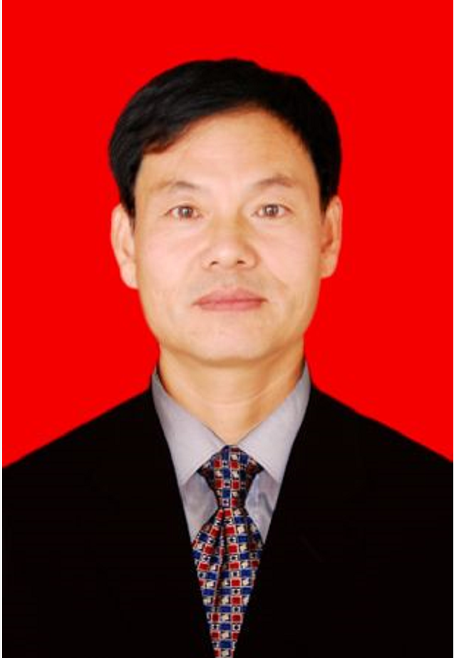  p>郑亮,男,1971年3月出生,中共党员,大学学历.