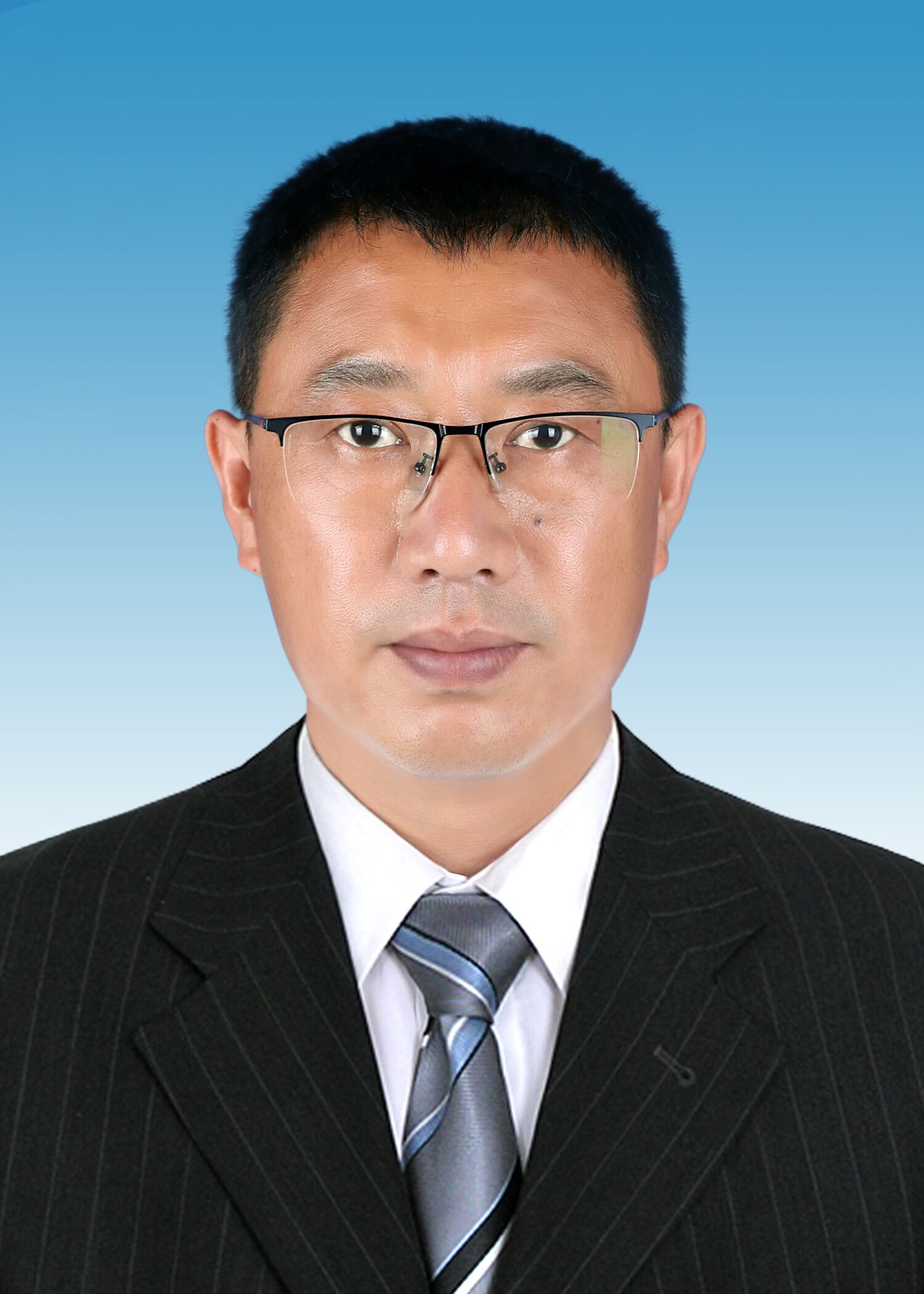 data-id="t1bwnwpbh63i">现任云南省红河州元阳县委副书记,县长,世界