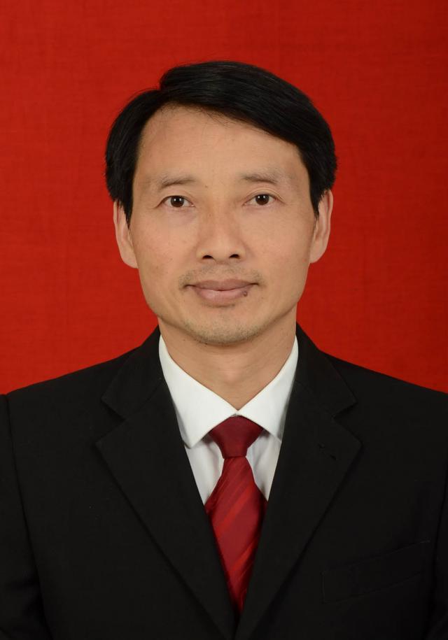  p>李忠平,永丰县上固乡党委书记. /p>