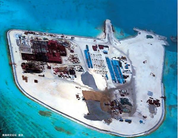 赤瓜礁人工岛