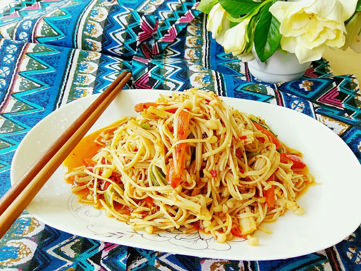 金针菇的爽滑搭配有韧