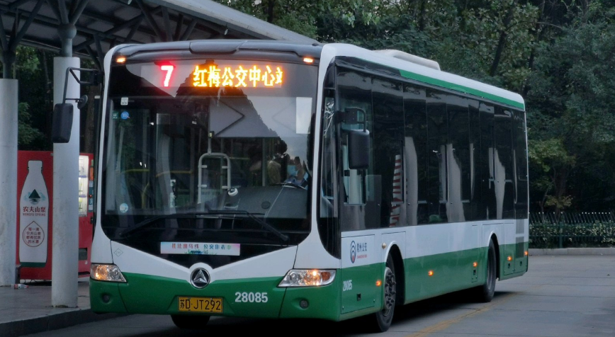  p>常州公交7路由常州公交巴士汽车公司运营,从戚墅堰公交中心站开往 