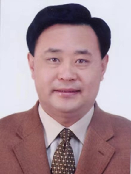 王春生