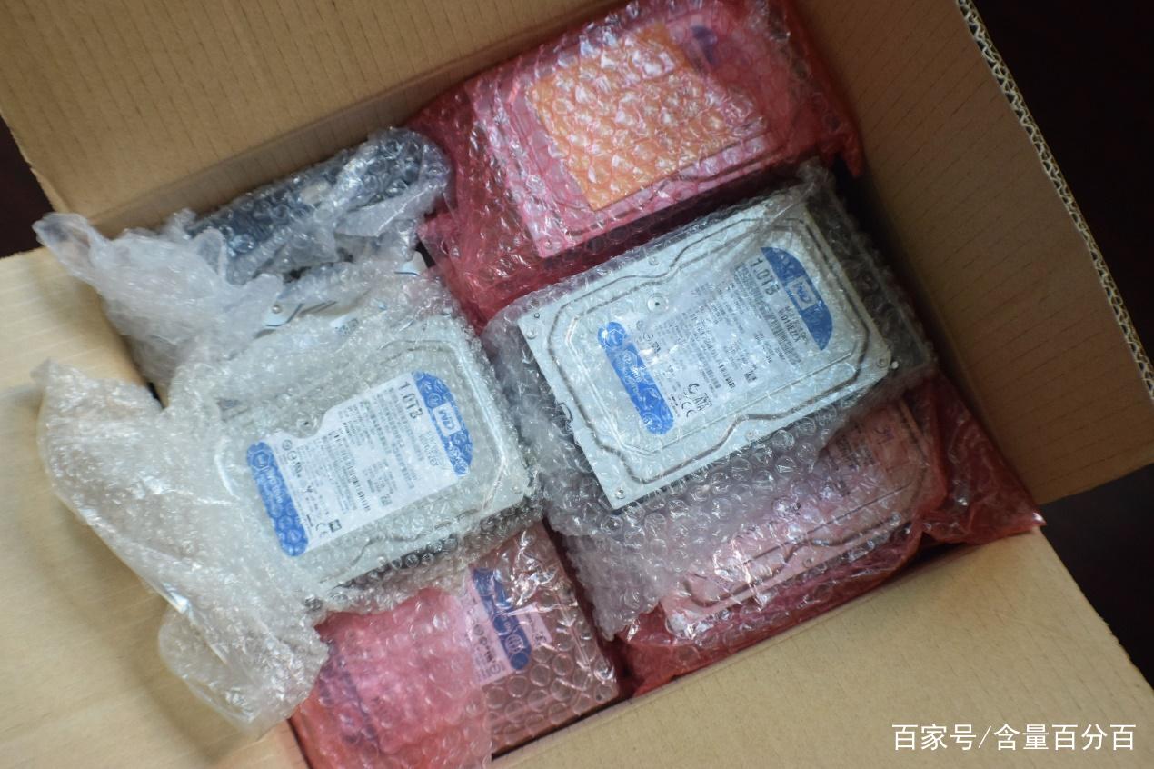 内置电源の3.5英寸移动硬盘盒？奥睿科3599U3开箱点评_百科TA说