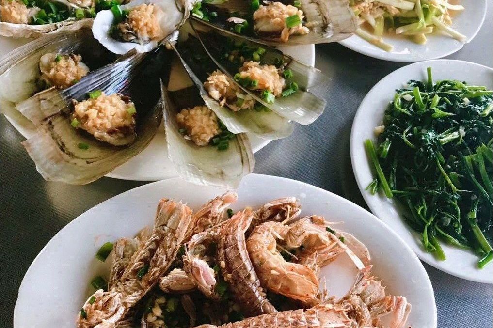  p>潭门港海鲜大排档是一家海鲜大排档,位于海南省直辖县级行政单位