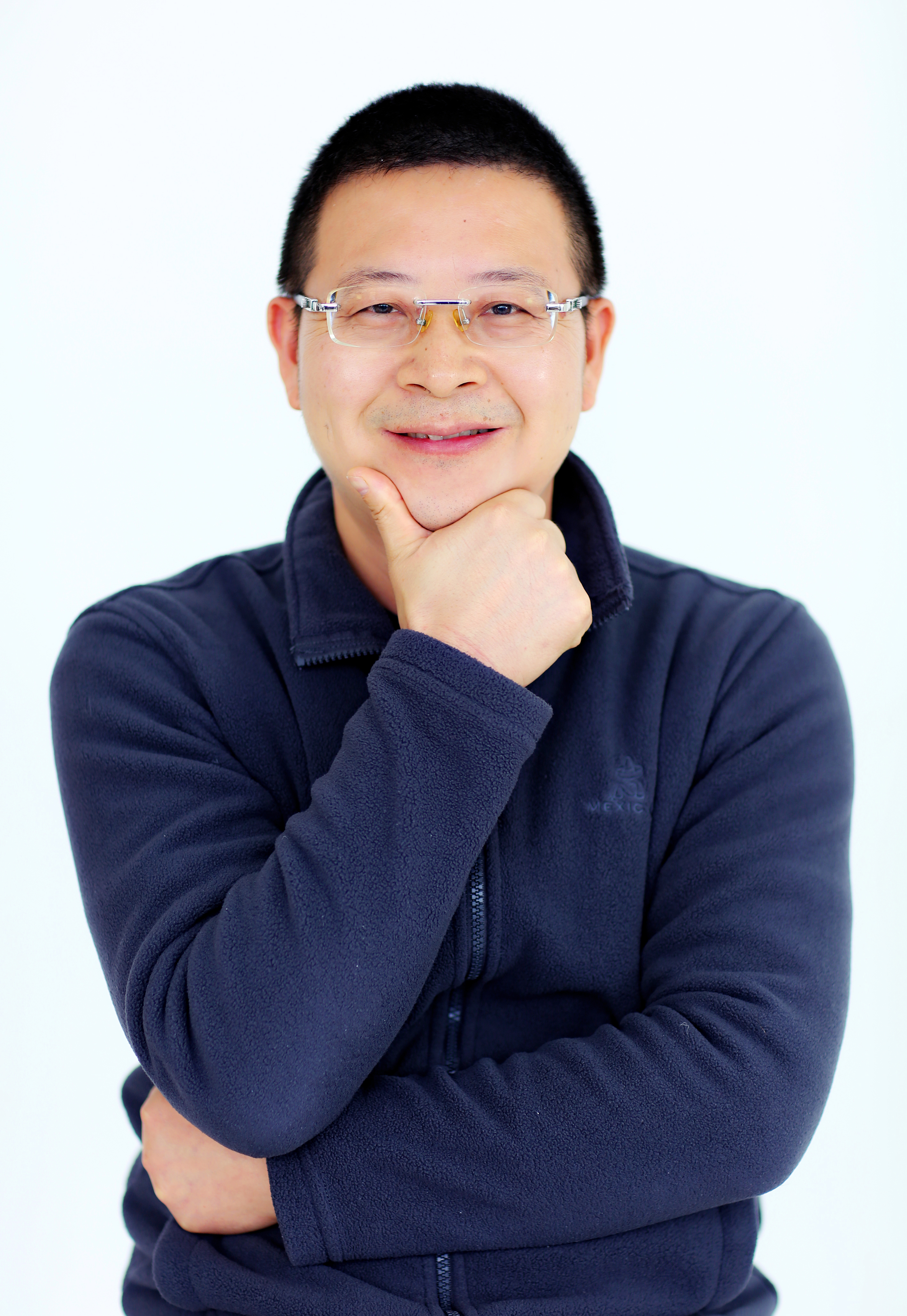 营销业内公认的高层谋士,娃哈哈/贝因美/喜之郎三大集团老板的原最高