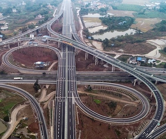  p>荣昌—泸州高速公路(rongchang-luzhou expressway),简称"荣泸高速