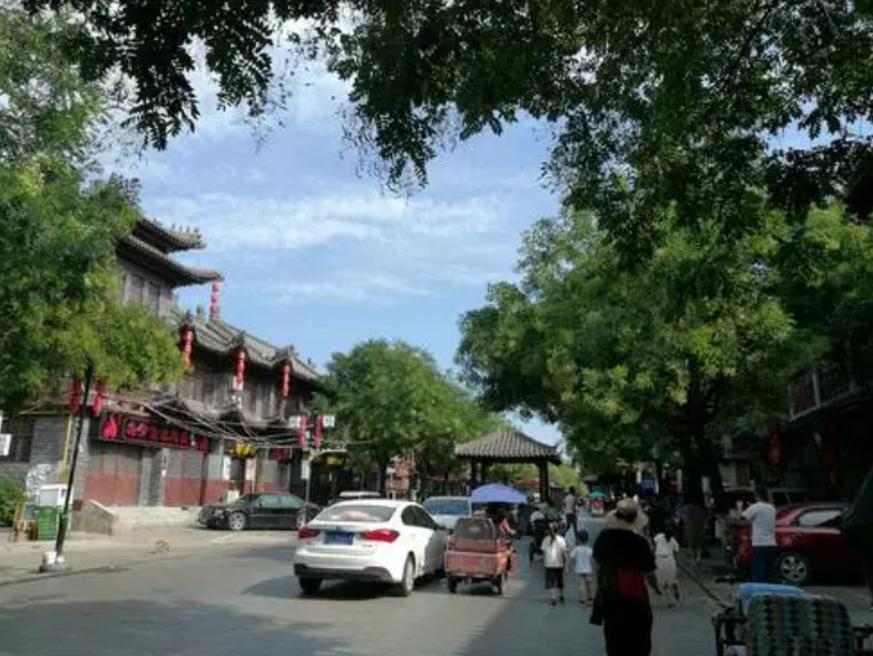 古城镇,隶属于安徽省 a target="_blank" href="/item/亳州市谯城区