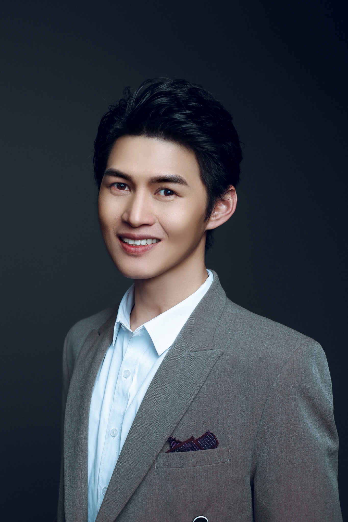 span class="ref" data-ctrid="spt24ztnfiun">周仁亮,中国大陆男演员