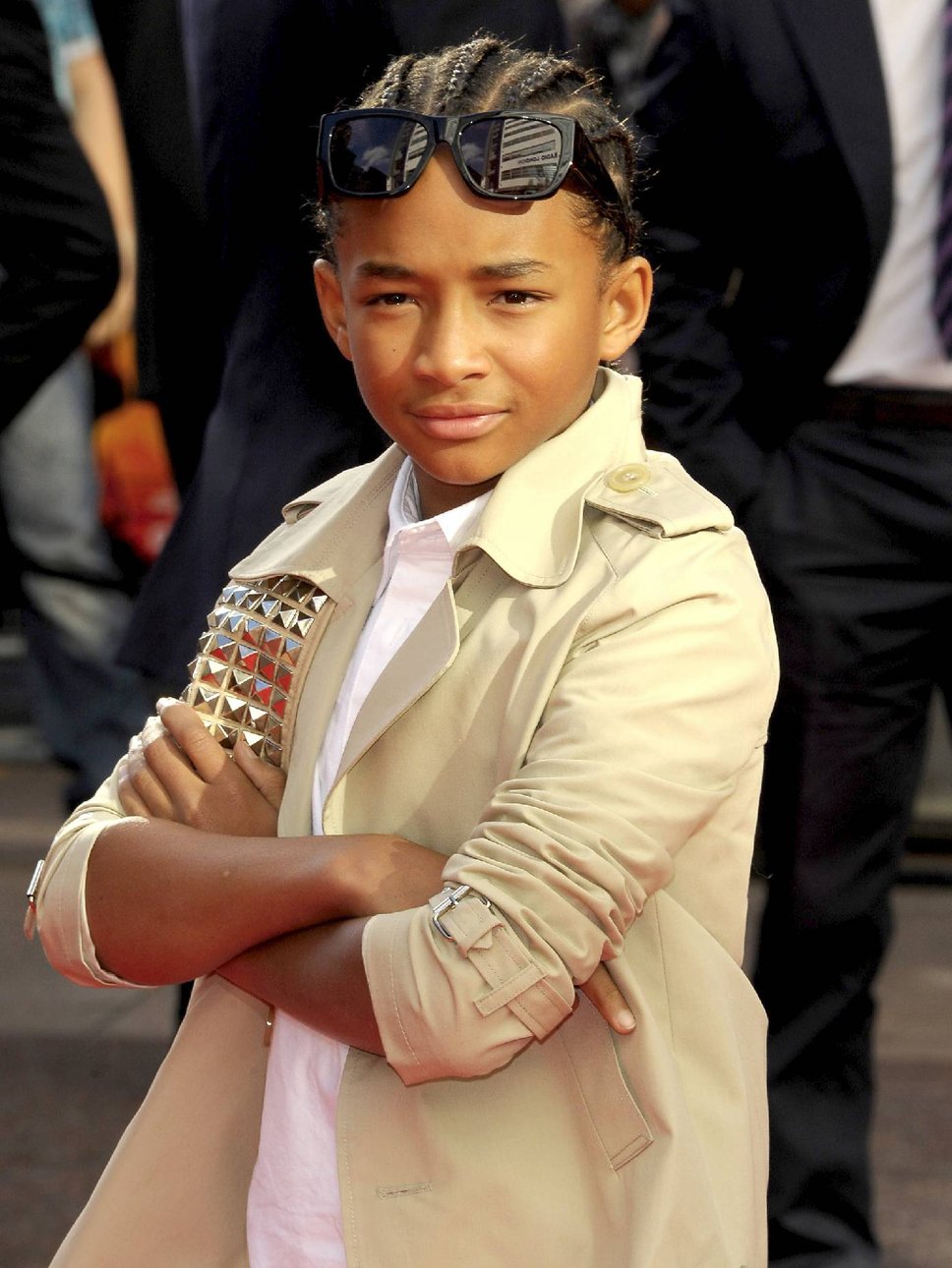  p data-id="gnx4sha2t2">贾登·史密斯(jaden smith),1998年7月8日