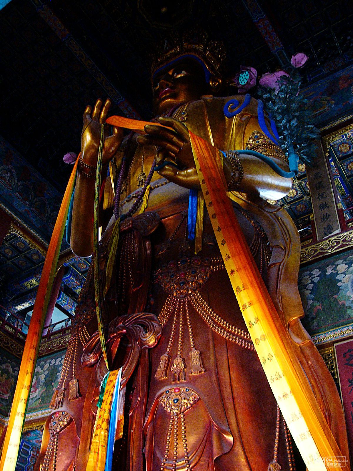  p>雍和宫(the lama temple),位于北京市区东北角,清康熙三十三年